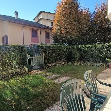 House In A Beautiful With Garden, Swimming Pool And Parking Spot - Larihome A07 Ferienhaus